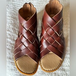 Born Leather Sandals 8.5 Brown